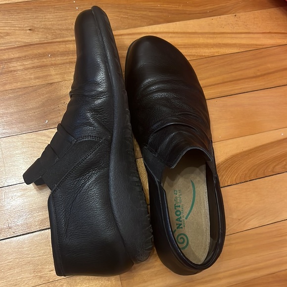 Naot shoes- worn 1 time - Picture 2 of 4